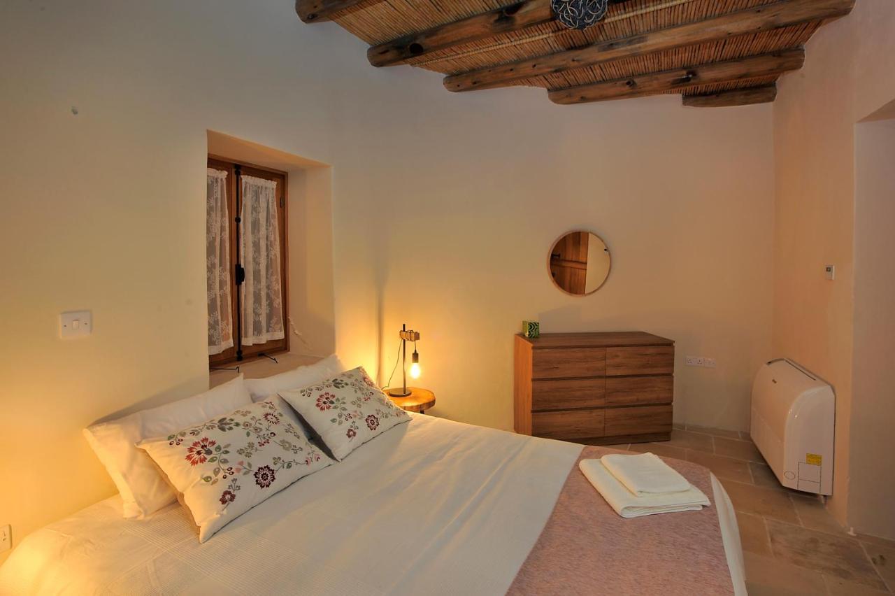 Pentasino Traditional House Agios Theodoros Экстерьер фото